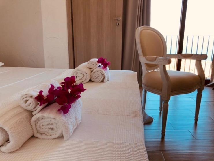 Perla Del Borgo Bed And Breakfast Санта-Катерина-делло-Ионио Экстерьер фото