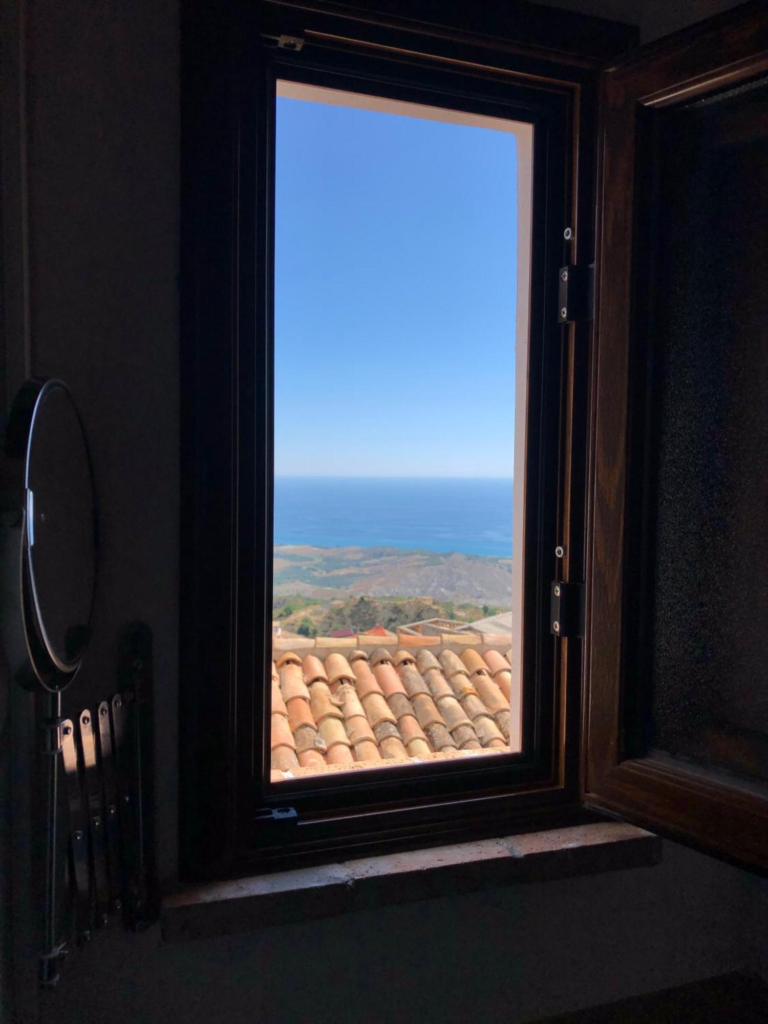 Perla Del Borgo Bed And Breakfast Санта-Катерина-делло-Ионио Экстерьер фото