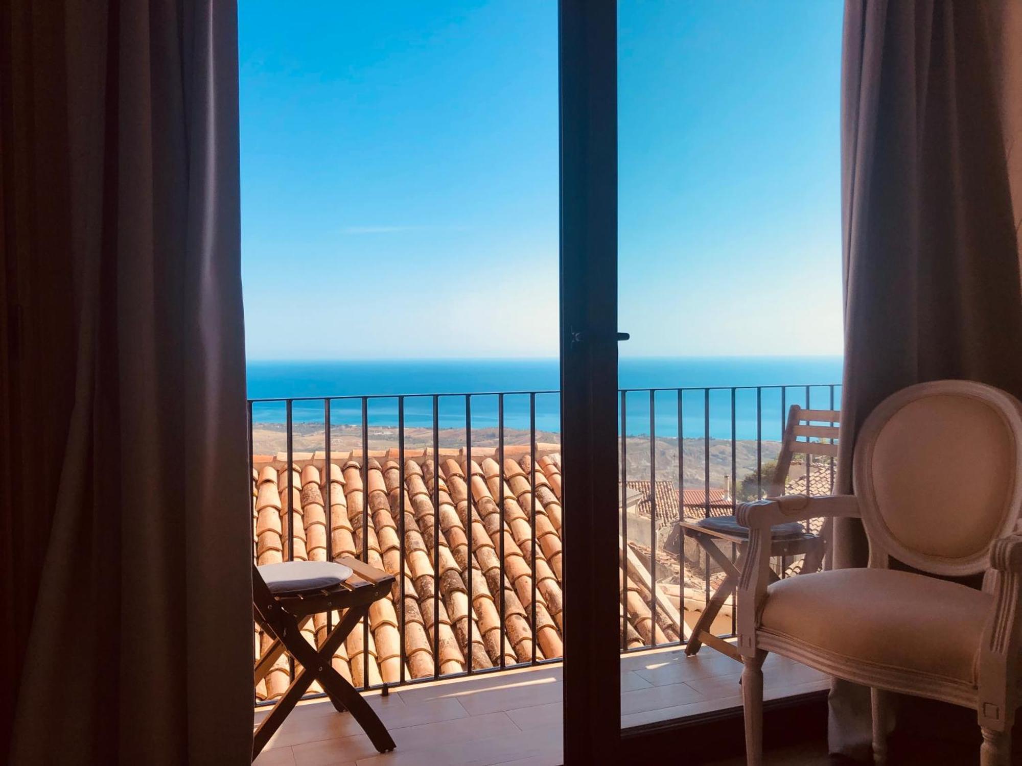 Perla Del Borgo Bed And Breakfast Санта-Катерина-делло-Ионио Экстерьер фото